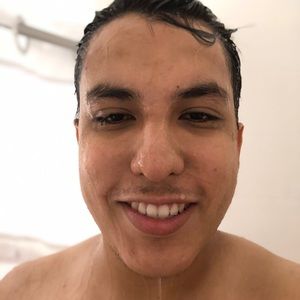 Meet your Posher, Diego